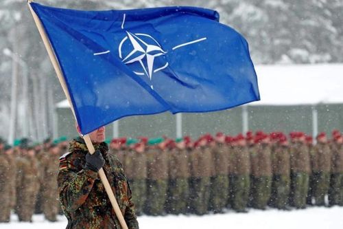 Mỹ cân nhắc từ bỏ vai trò Tổng Tư lệnh của NATO