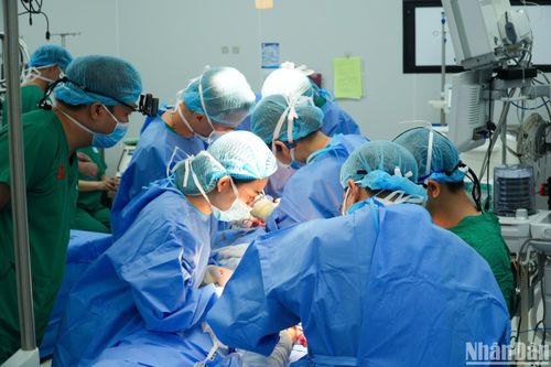Bệnh viện Quân y 175 tái tạo lưỡi cho bệnh nhân ung thư