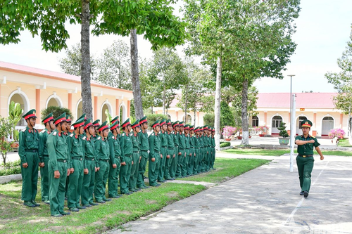 Chủ động phòng, chống say nắng, say nóng, bảo đảm sức khỏe cho bộ đội