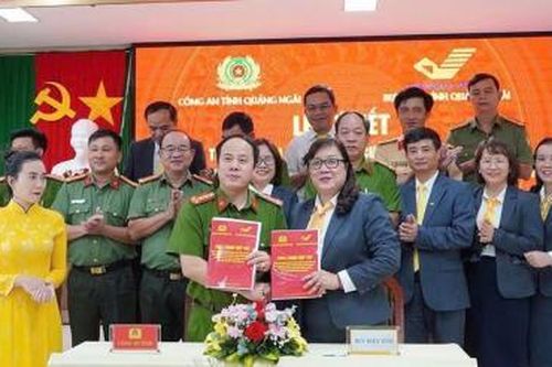 Công an và Bưu điện tỉnh Quảng Ngãi ký kết thỏa thuận hợp tác