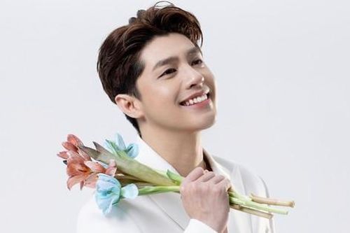 Sau 8 năm 'bị fan réo tên', Noo Phước Thịnh cũng đã chịu làm concert