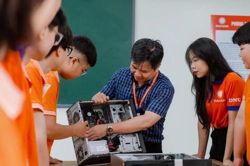 Du học nghề, cơ hội mở với học sinh