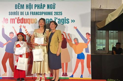 Học sinh TP Cần Thơ đạt thành tích cao tại Đêm hội Quốc tế Pháp ngữ
