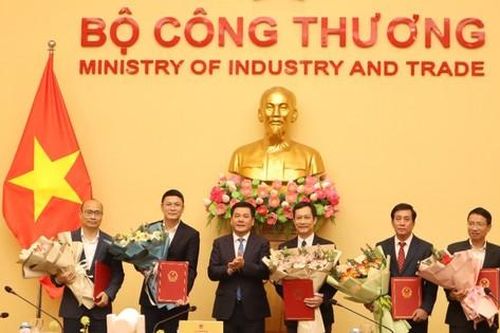 Bộ Công Thương bổ nhiệm lãnh đạo nhiều cục, vụ
