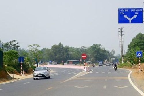 Thông tin mới về điều chỉnh chủ trương đầu tư đường bộ cao tốc kết nối Thủ đô