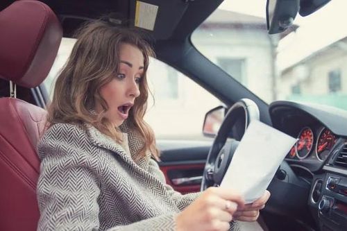 Một lỗi ít người biết khi đỗ xe tại siêu thị có thể khiến bạn bị phạt nặng
