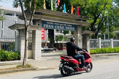 Hiệu trưởng lý giải về thông tin thu quỹ hội trại mỗi học sinh 5 triệu ở Đà Nẵng