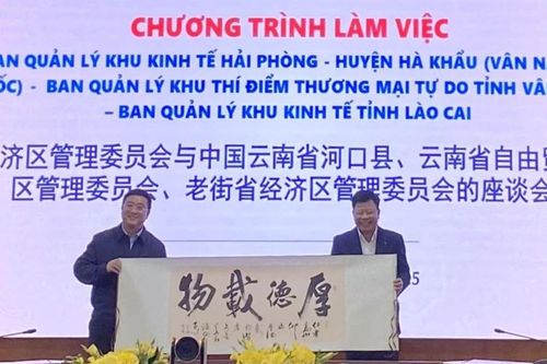 Chia sẻ kinh nghiệm phát triển khu thương mại tự do giữa Hải Phòng và Vân Nam