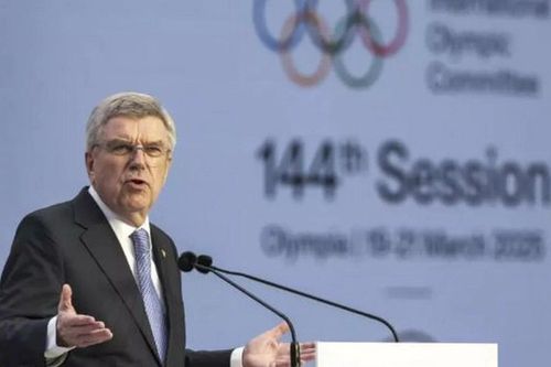 IOC vinh danh ông Thomas Bach là Chủ tịch danh dự trọn đời