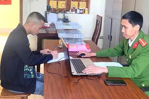 Khởi tố đối tượng lừa đảo bằng hình thức tạo phiếu thanh toán chuyển tiền giả