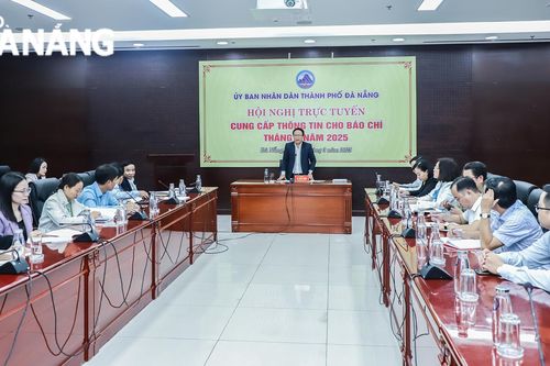 Hội nghị trực tuyến cung cấp nhiều thông tin quan trọng cho báo chí