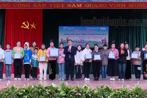 Hạnh phúc cho mọi người