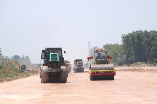 4 dự án trọng điểm 'chạy đua' về đích trong năm 2025