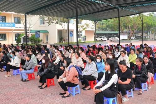 Bảo Lộc: Tạm dừng Kỳ thi tuyển dụng viên chức ngành giáo dục