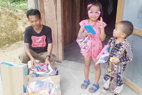 Hạnh phúc từ trao tặng yêu thương