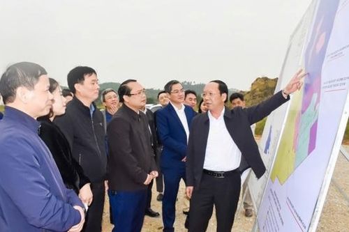 Nghệ An: Yêu cầu gấp rút hoàn thành giải phóng mặt bằng Khu công nghiệp Hoàng Mai II