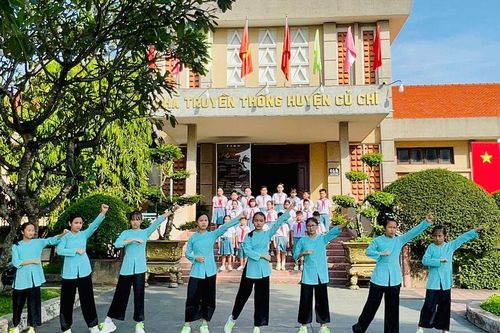 Trường Tiểu học Thị trấn Củ Chi - Nỗ lực duy trì và phát huy các thành tích đã đạt được