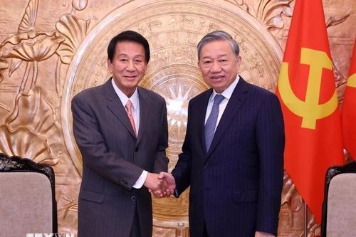Tổng Bí thư và Chủ tịch nước tiếp nguyên Đại sứ đặc biệt Việt Nam - Nhật Bản