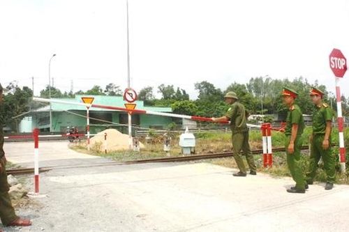 Vọng gác đường sắt đầu tiên ở Phú Yên do lực lượng ANTT ở cơ sở đảm trách