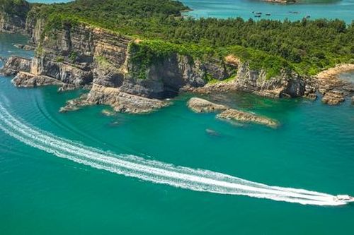 Cô Tô lập đề án khai thác nhiều tour tham quan các đảo lân cận