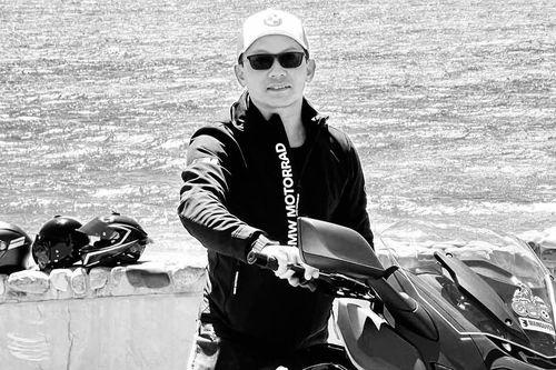 Cộng đồng công nghệ và biker tiếc thương ông Mai Triều Nguyên