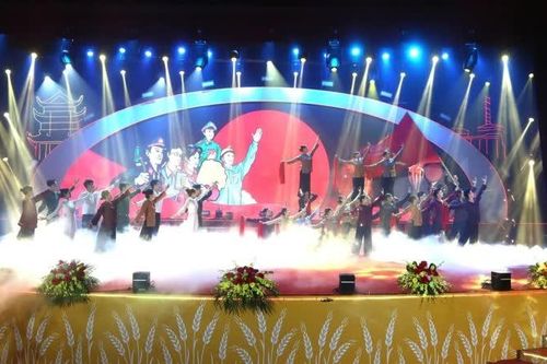 Tưng bừng lễ kỷ niệm 135 năm Ngày thành lập tỉnh Thái Bình