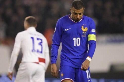 Kết quả Nations League hôm nay: Pháp và Ý gây thất vọng; sao MU khiến Ronaldo bẽ mặt