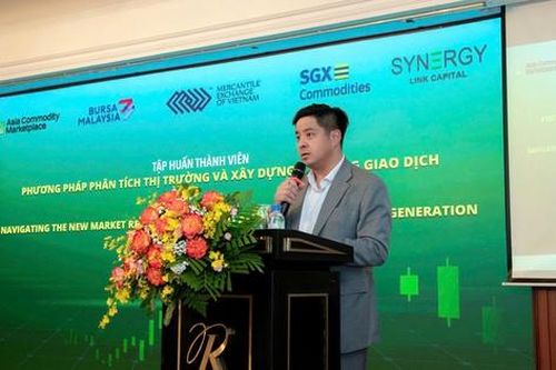 Tăng cường kết nối, đẩy nhanh quá trình xây dựng Trung tâm tài chính tại Việt Nam