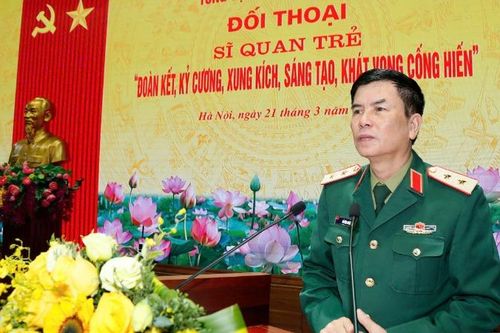 Giải quyết kịp thời tâm tư, nguyện vọng chính đáng của đội ngũ sĩ quan trẻ
