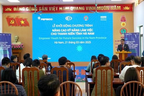 Trang bị kỹ năng toàn diện cho thanh niên vững bước vào thị trường lao động