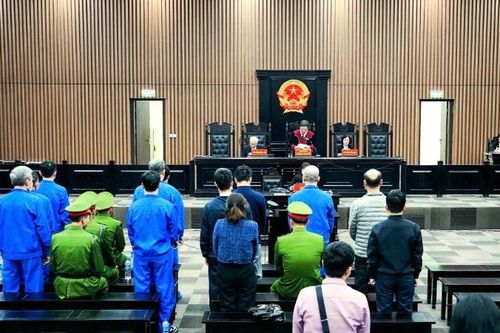 Tuyên án 13 bị cáo vụ vi phạm tại Trung tâm Ứng cứu khẩn cấp máy tính Việt Nam
