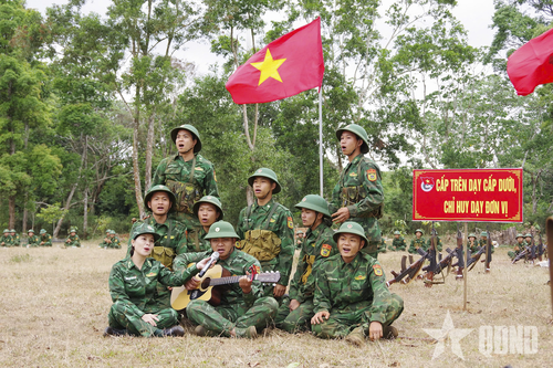 Đắk Nông: Tiếp sức mùa huấn luyện cho chiến sĩ mới