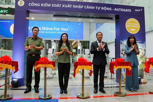 Bàn giao hệ thống Cổng kiểm soát xuất nhập cảnh tự động tại Sân bay Đà Nẵng cho Bộ Công an