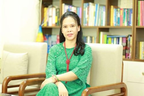 Tiến sĩ, chuyên gia Tâm lý Nguyễn Thị Thu Hiền: 'Bạn không cần phải hoàn hảo để được yêu thích và chấp nhận'