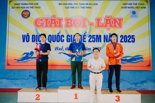 Kình ngư lặn TPHCM chiến thắng để xếp số 1 chung cuộc giải quốc gia hồ ngắn 25m