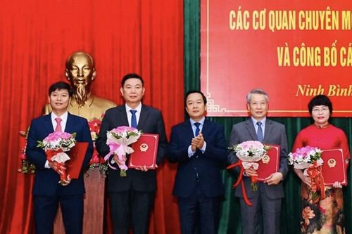 Vì sao nhiều lãnh đạo Sở ở Ninh Bình vừa bổ nhiệm đã bị thu hồi?