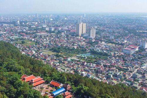 Nghệ An 'đánh thức' tiềm năng du lịch tâm linh