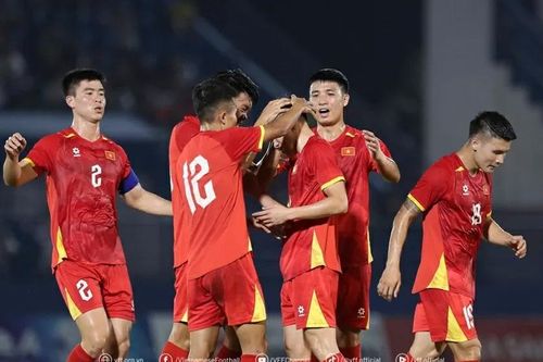Thắng Campuchia, đội tuyển Việt Nam thăng hạng FIFA