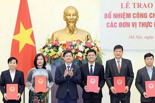Văn phòng Quốc hội bổ nhiệm cán bộ các đơn vị thực hiện sắp xếp về tổ chức