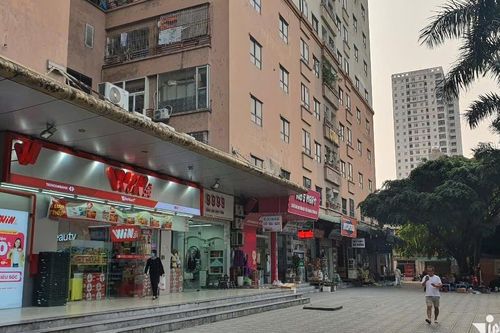 Lý giải sự cố thang máy chung cư Đại Thanh, cư dân mắc kẹt quạt cho nhau