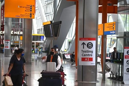 Anh: Hỏa hoạn nghiêm trọng khiến sân bay Heathrow phải đóng cửa