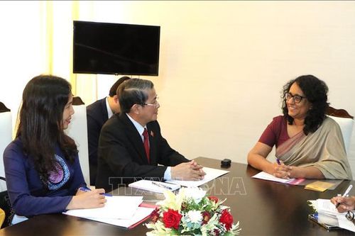 Phó Chủ tịch Quốc hội Nguyễn Đức Hải hội kiến Thủ tướng Sri Lanka