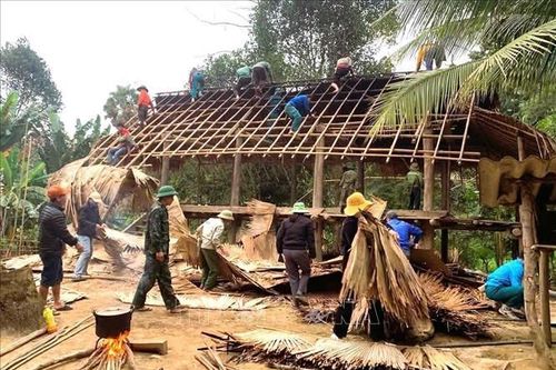 Góp sức trẻ xóa nhà tạm ở vùng khó