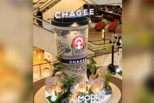 Người Malaysia nổi giận vì thương hiệu trà sữa Trung Quốc sử dụng hình 'đường lưỡi bò'