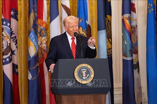 Công ty luật của Mỹ chấp nhận trả 40 triệu USD để Tổng thống D. Trump rút đơn kiện
