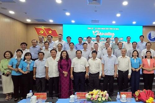 Thông tấn xã Việt Nam tiếp tục đồng hành cùng sự phát triển của tỉnh Cà Mau
