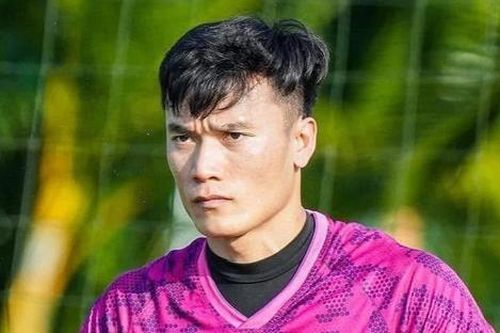 Ngỡ ngàng thủ môn Bùi Tiến Dũng từ chối 6 tỷ đồng của HAGL