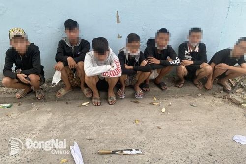 Công an phường Trảng Dài kịp thời ngăn chặn nhóm thanh, thiếu niên mang hung khí chuẩn bị đi giải quyết mâu thuẫn