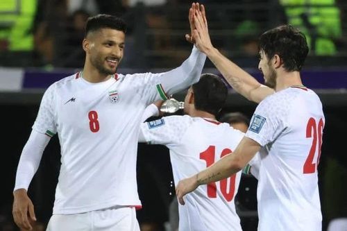 Iran tiến gần tới suất dự World Cup 2026, Hàn Quốc mất điểm trên sân nhà