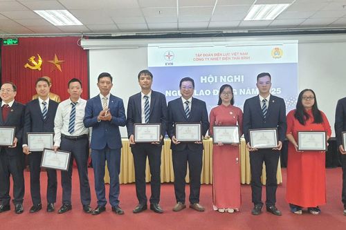 Công ty Nhiệt điện Thái Bình tổ chức Hội nghị người lao động năm 2025 và vinh danh điển hình tiên tiến